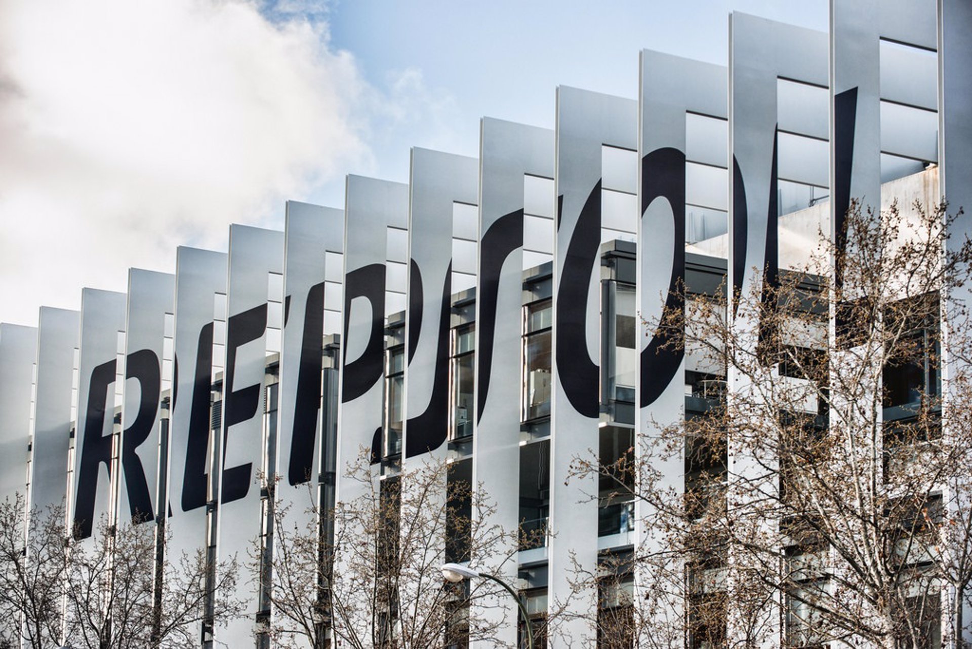 Repsol celebrará su junta el 30 de mayo, a la que propondrá abono de dos dividendos de 0,5 euros por acción