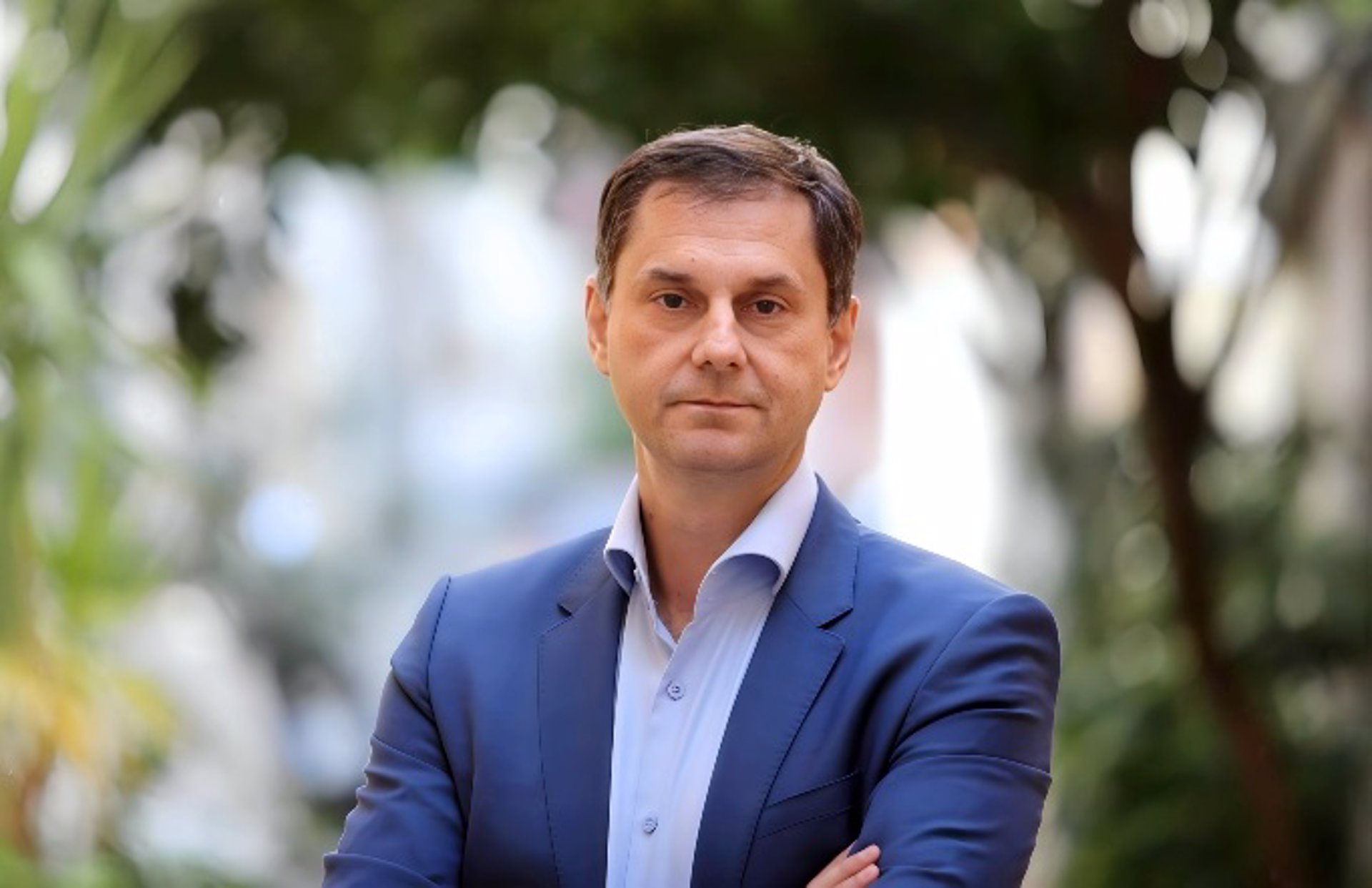El candidato a ONU Turismo Harry Theoharis advierte de los «peligros» de un tercer mandato de Pololikashvili