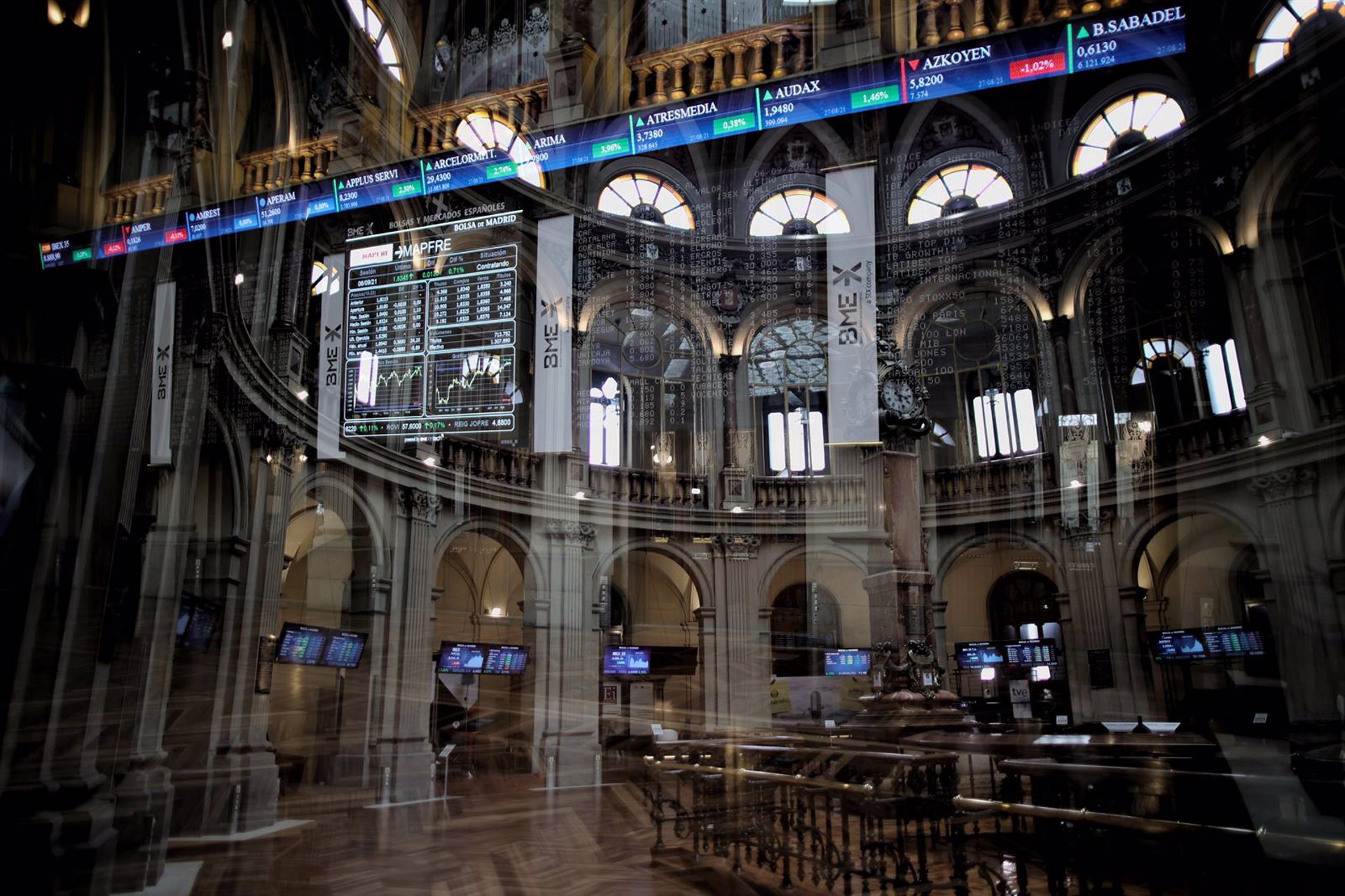 El Ibex 35 modera las alzas al 6% tras el ‘volantazo’ de Trump, seguido por la tregua de la UE