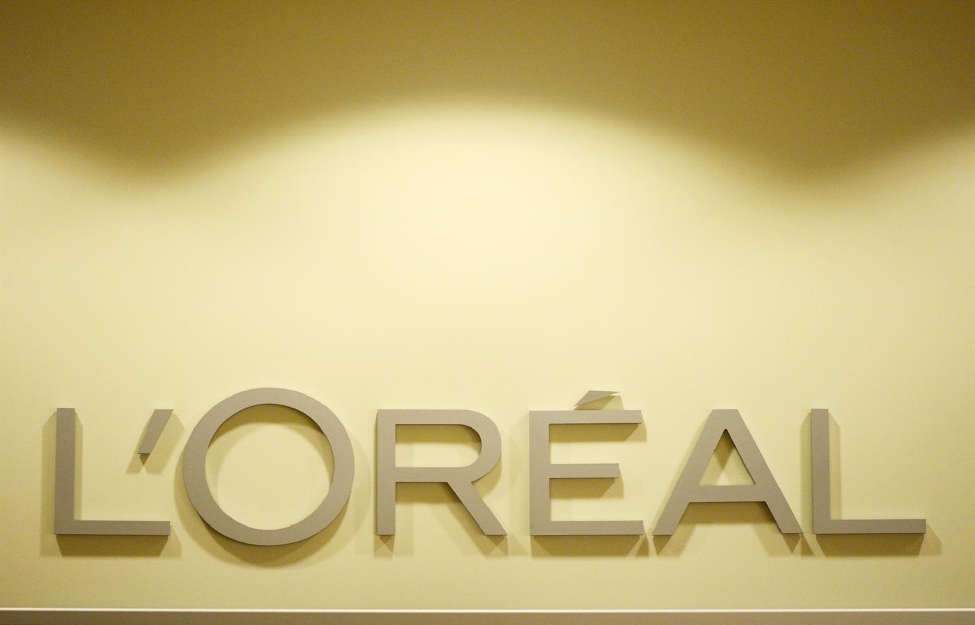 Francoise Bettencourt Meyers, la mujer más rica de Europa, dejará el consejo de L’Oréal tras casi 30 años