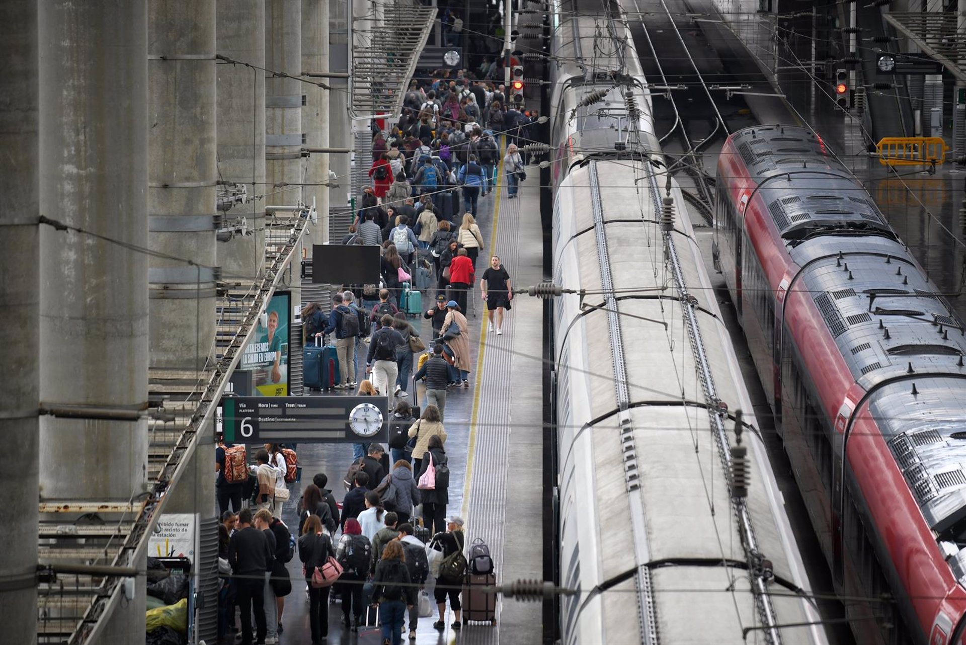 Renfe transportó más de 2,7 millones de viajeros en sus trenes durante Semana Santa, un 4,6% más