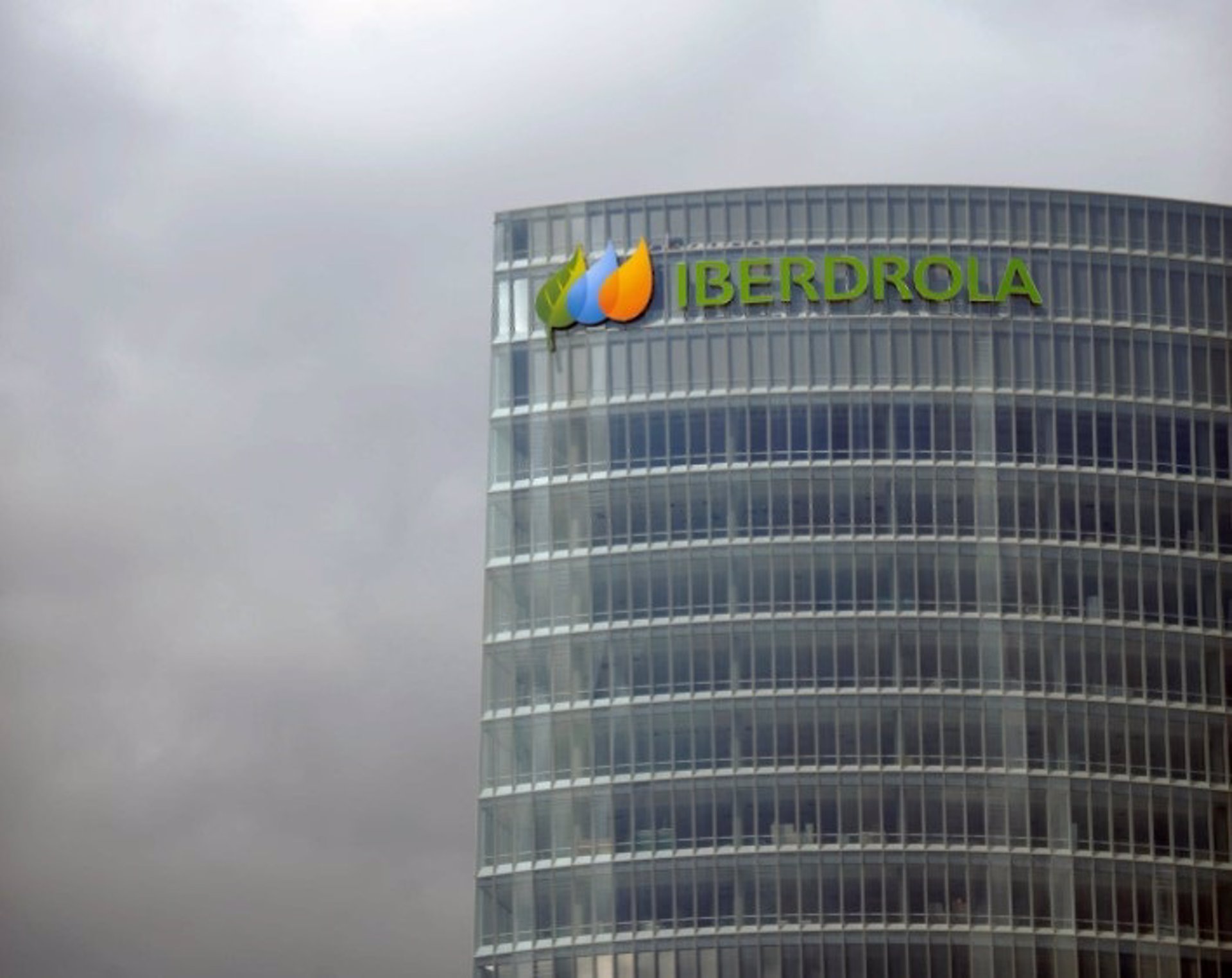 Iberdrola somete las reelecciones de Ángel Acebes y Juan Manuel González Serna a su junta este viernes
