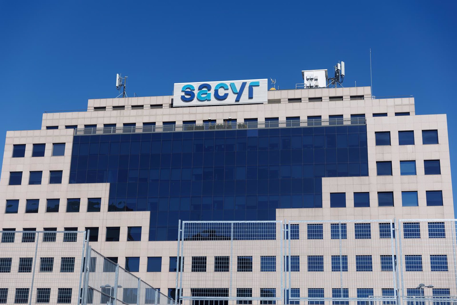 Sacyr aprobará mañana en junta el nombramiento de dos nuevas consejeras y nuevos dividendos