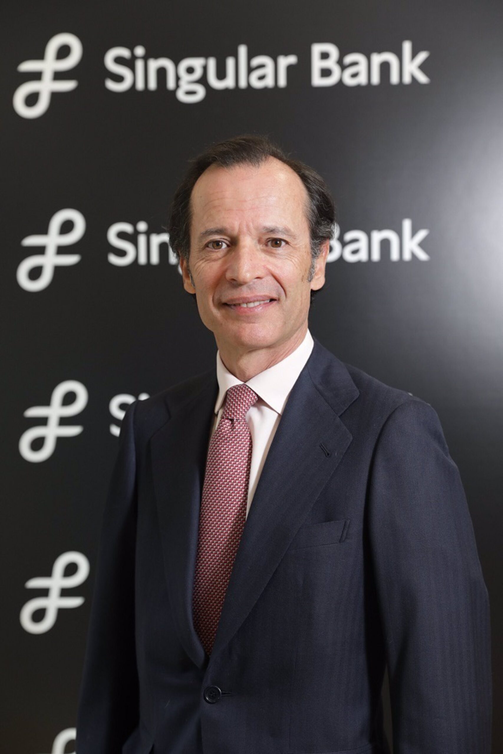 Singular Bank incorpora a cinco profesionales procedentes de entidades como Santander y CaixaBank
